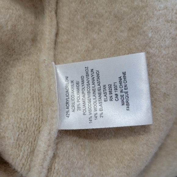 Tibi Cut out Shoulder in cream - Picture 5 of 9